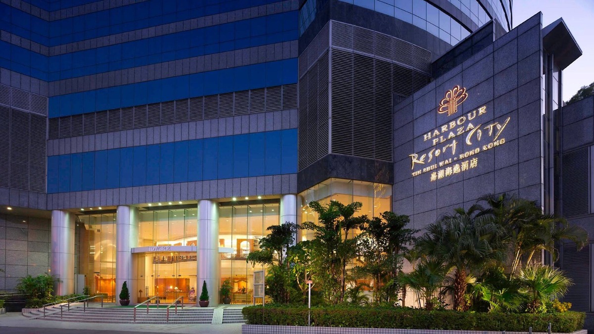 Tin Shui Wai Hotel | Harbour Plaza Resort City