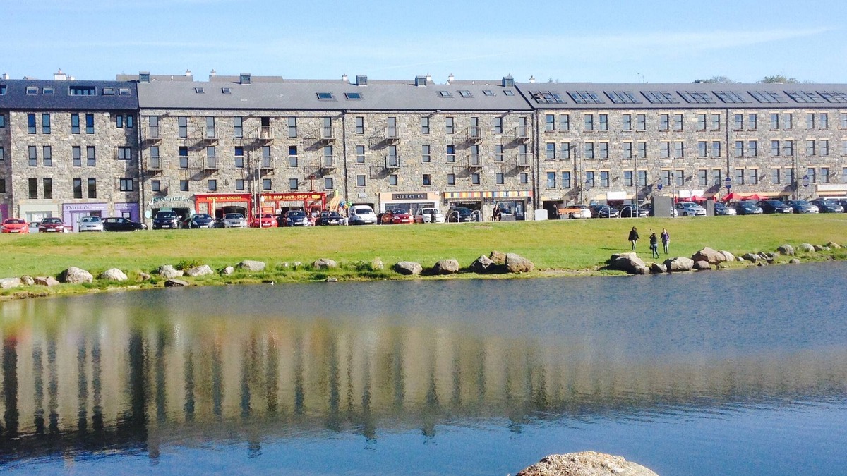 Westport Apartment | Harbour View at Sea Wharf, Westport *NEW LISTING FOR SUMMER 2025*
