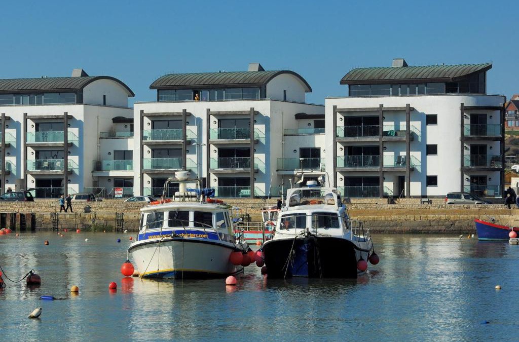 West Bay Apartment | Harbour View