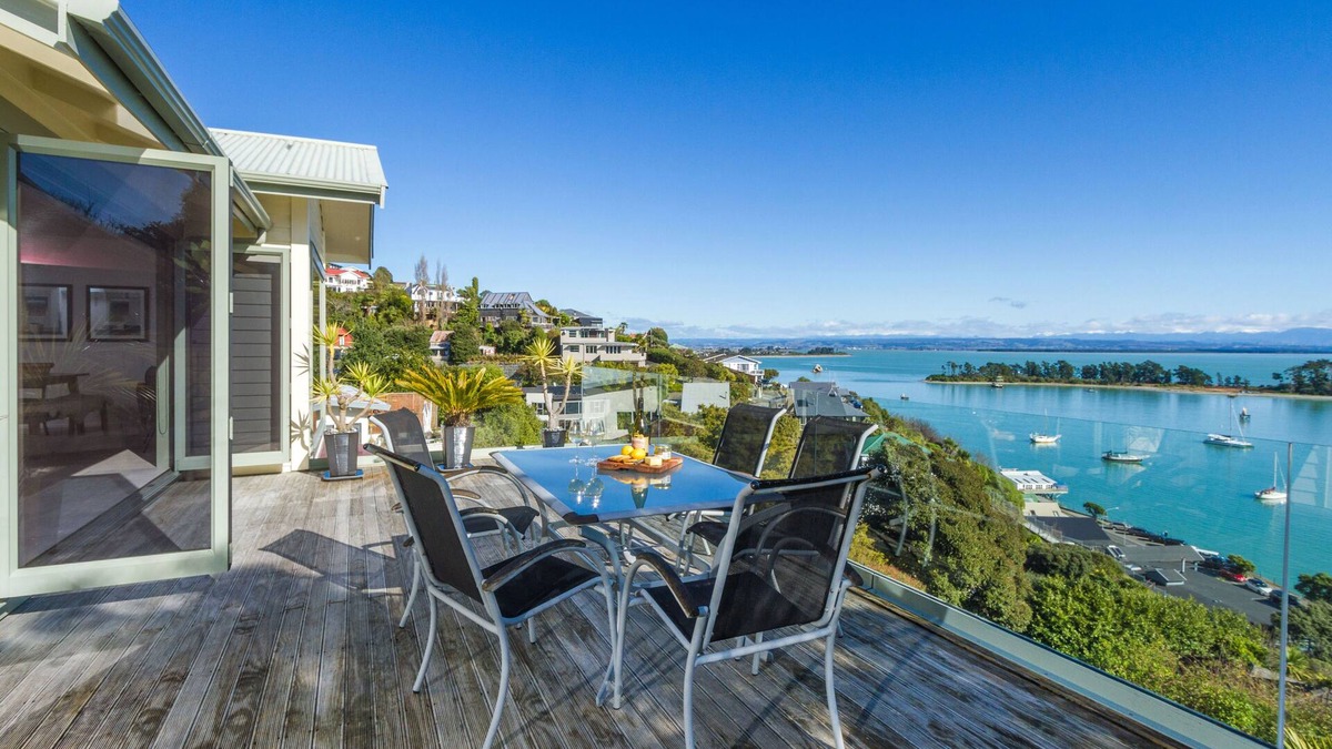 Stepneyville Apartment | 'Harbour Views - Two' - Nelson Waterfront Apartment