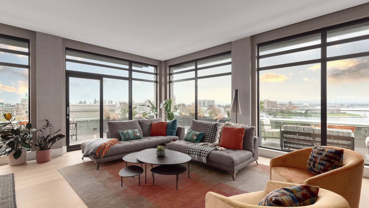 Inner Harbour Condo | Harbour Vista