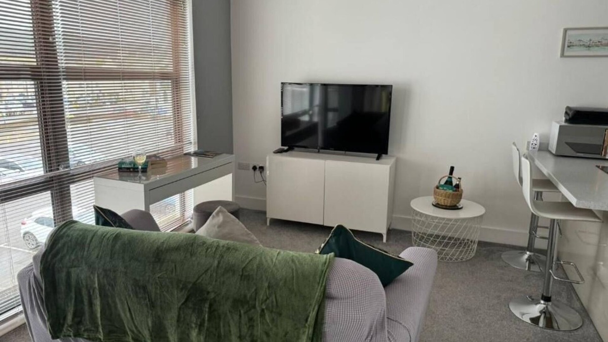 Whitehaven Apartment | Harbourside Apartment