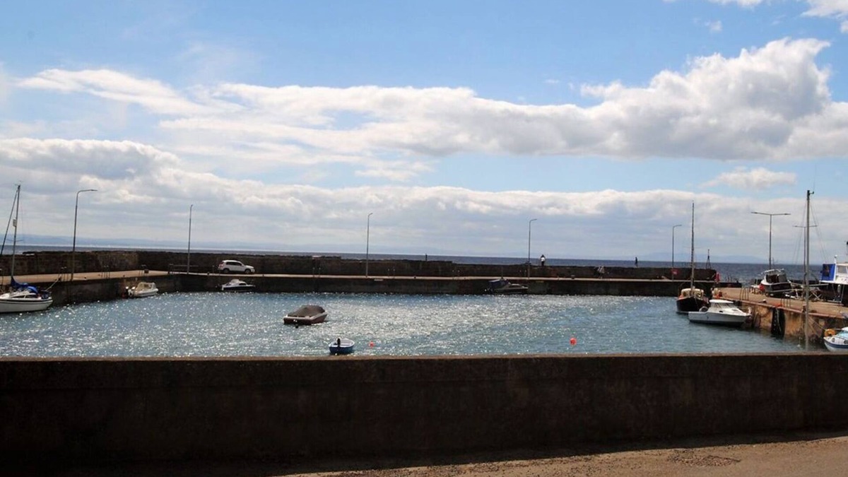 St Monans House | Harbourside- home by the sea in coastal village