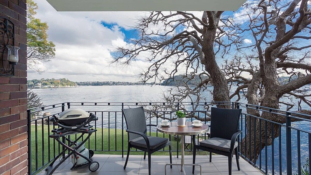 McMahons Point Apartment | Harbourside - Unforgettable Destination