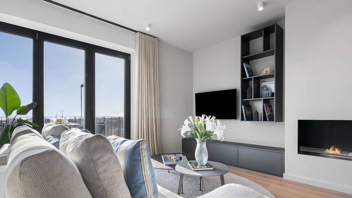 List Apartment | Harbourview Suite – Sea View,Infrared Shower, EthanolFireplace, WineRefrigerator