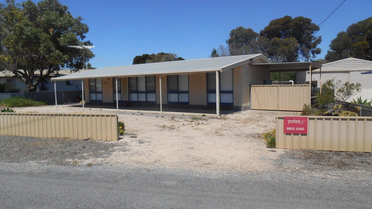 Minlacowie House | Hardwicke Beach House Short Walk to Beach! Off Peak special!