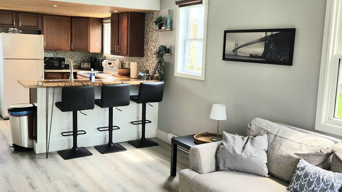 Pointe-du-Chene Cottage | Hardy’s cute and cozy beach cottage