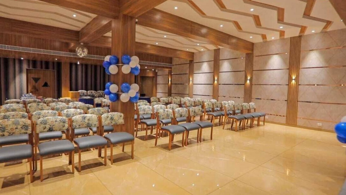 Valsad Hotel | Hare Krishna Hotel