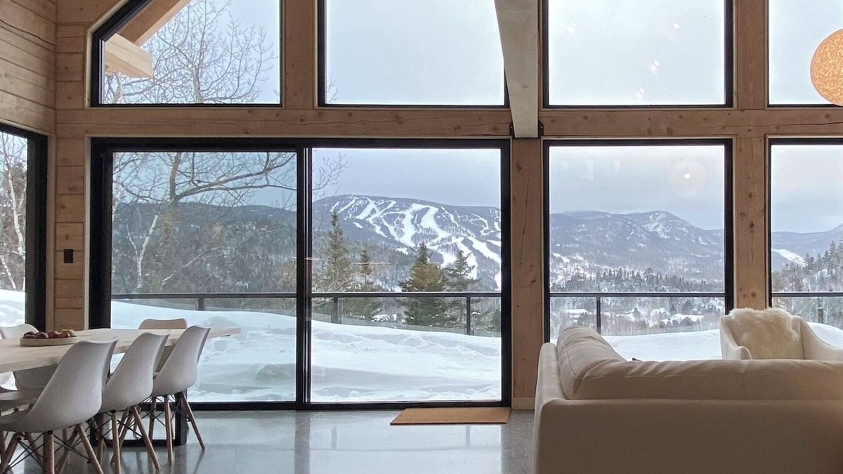 L'Anse-Saint-Jean Ski Chalet | Harfång - Spectacular view of Mount Edward
