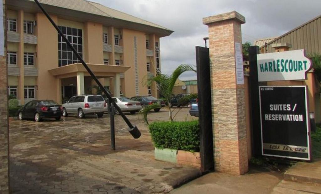 Asaba Cabin | Harlescourt Hotels - Standard