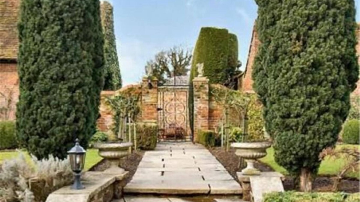 Harlington Bed & Breakfast | Harlington Manor