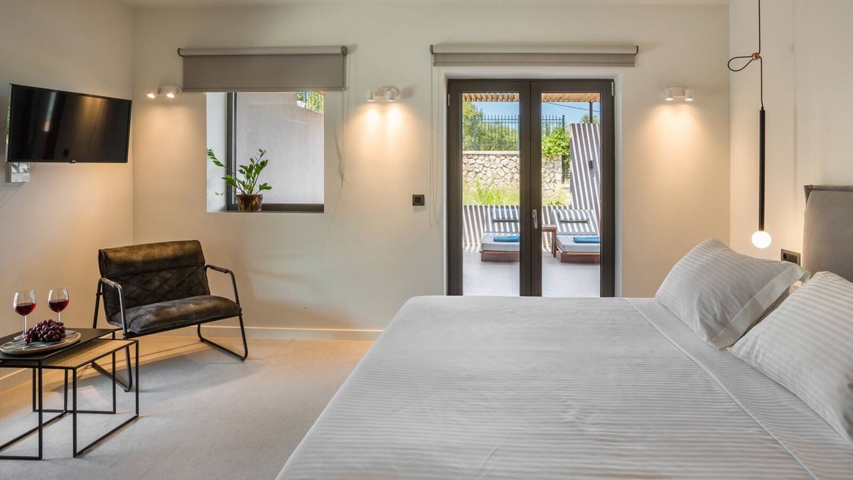 Khelmata Apartment | HARMONY SUITES MOON