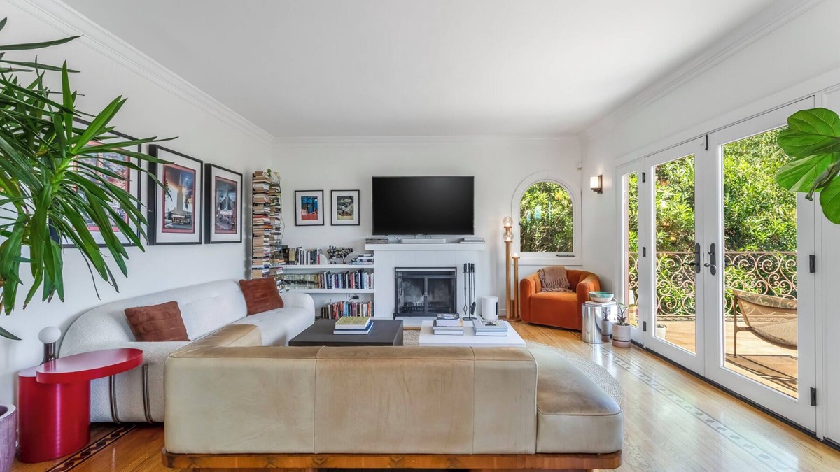 Nichols Canyon House | Harmony Villa, 2-bed, 2.5-bath home in the Hollywood Hills