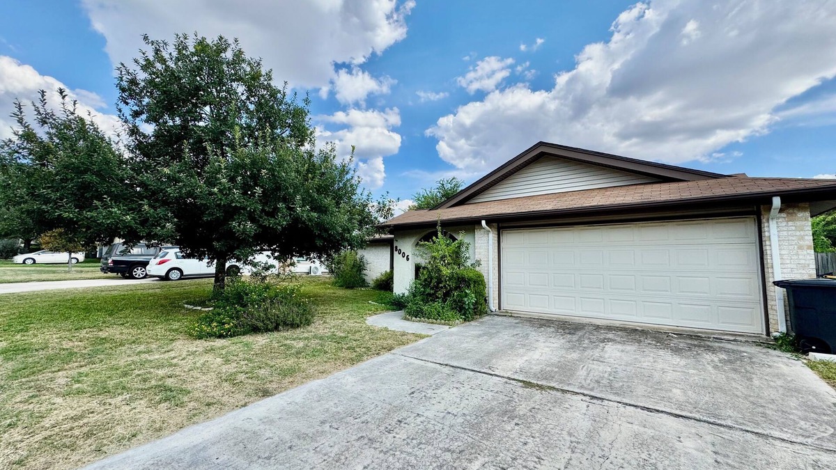 Live Oak House | Harper Valley Hideaway Peaceful & Central