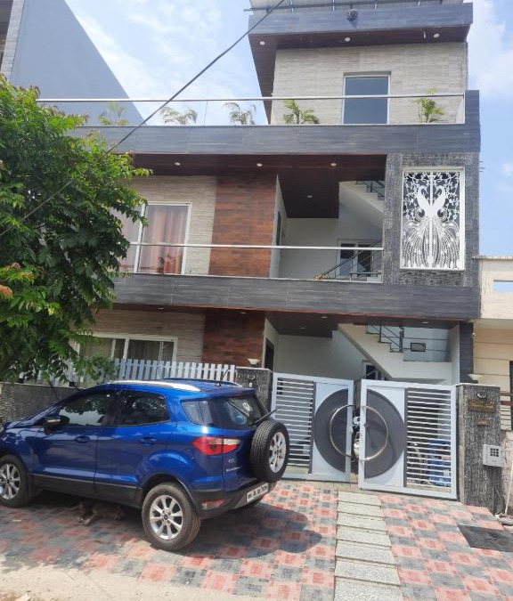 Mohali House | Harpreet Home Stay
