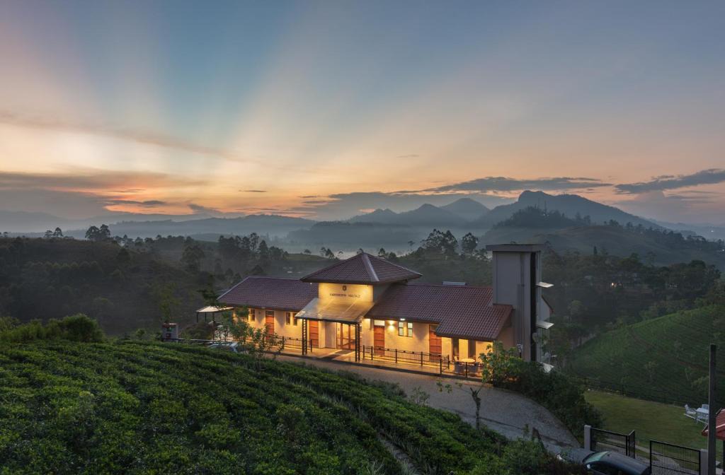 Lindula Hotel | Harrington Heritage
