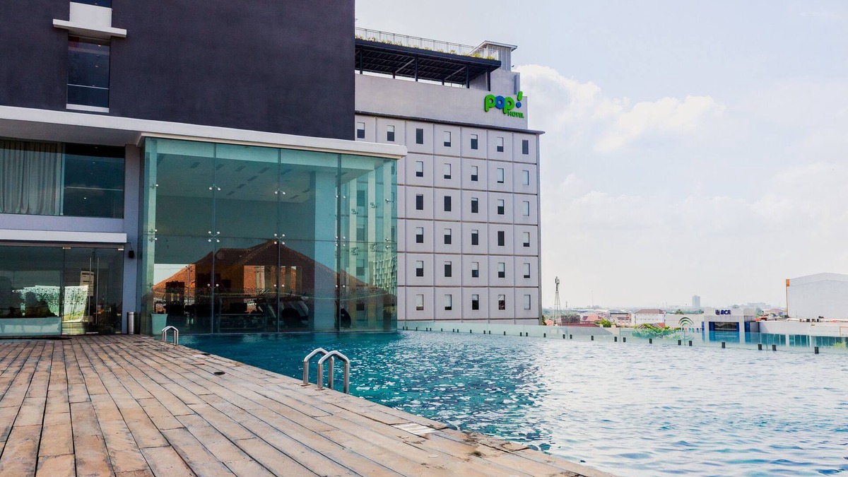 Laweyan Hotel | HARRIS Hotel & Conventions Solo