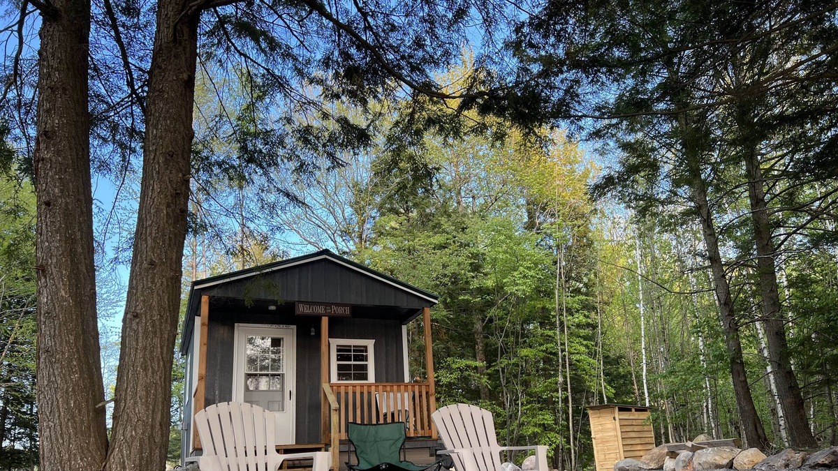 Town of Diana Cabin | Harrisville Love Shack - Secluded Retreat by RedAwning