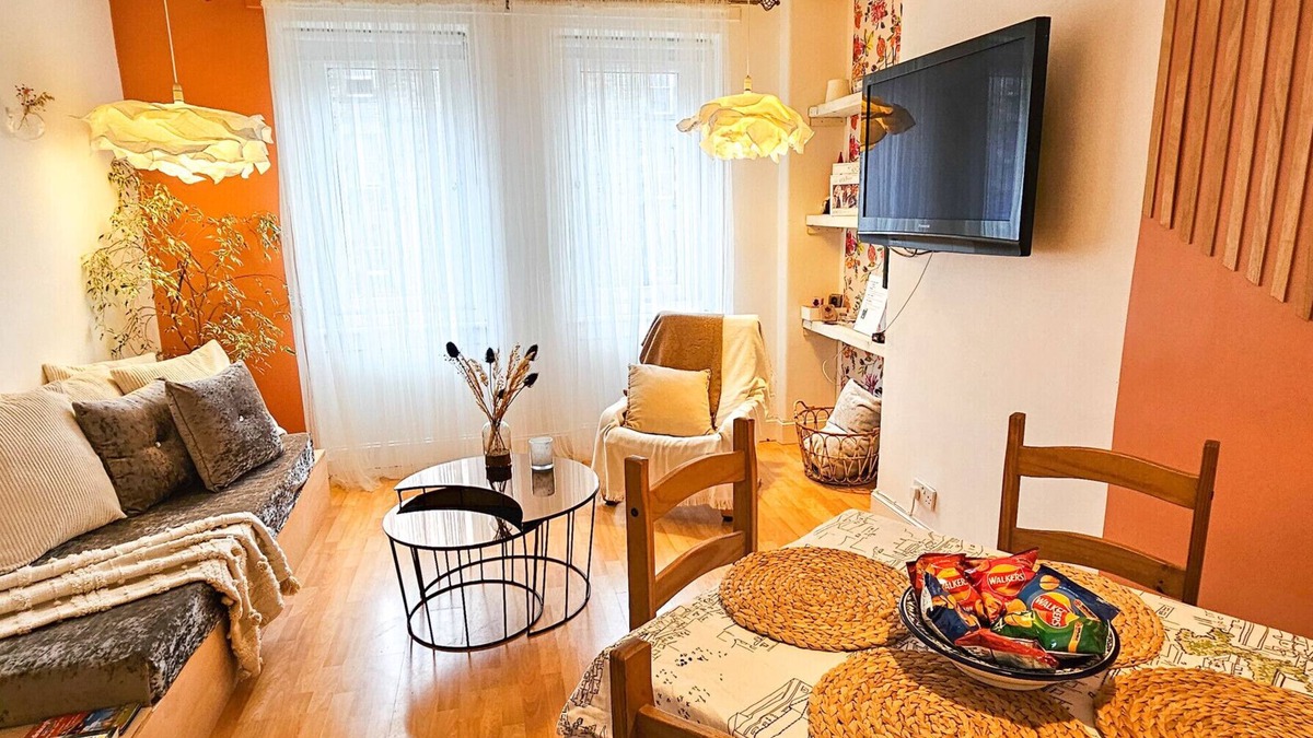 West End Apartment | Harry Potter Styled 3-bed apartment - Edinburgh