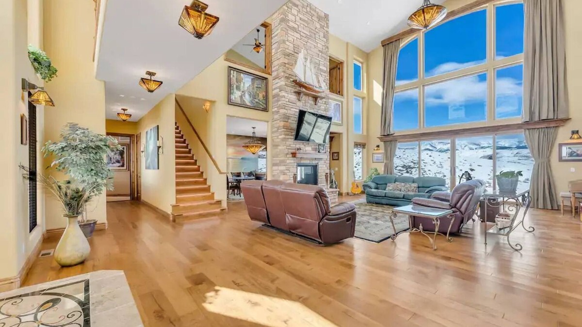 Virginia Foothills House | Harry's Horse Hangoutn