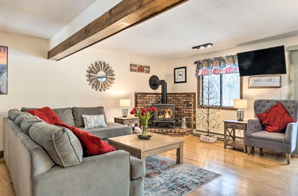 West Hartford House | Hartford Escape with Fire Pit about 3 Mi to Ski and Golf!
