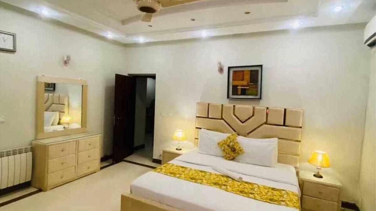 E-11 Sector House | Harveys Guest House