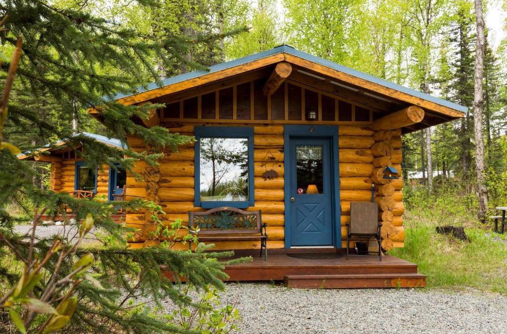 Fishhook Bed & Breakfast | Hatcher Pass Cabins