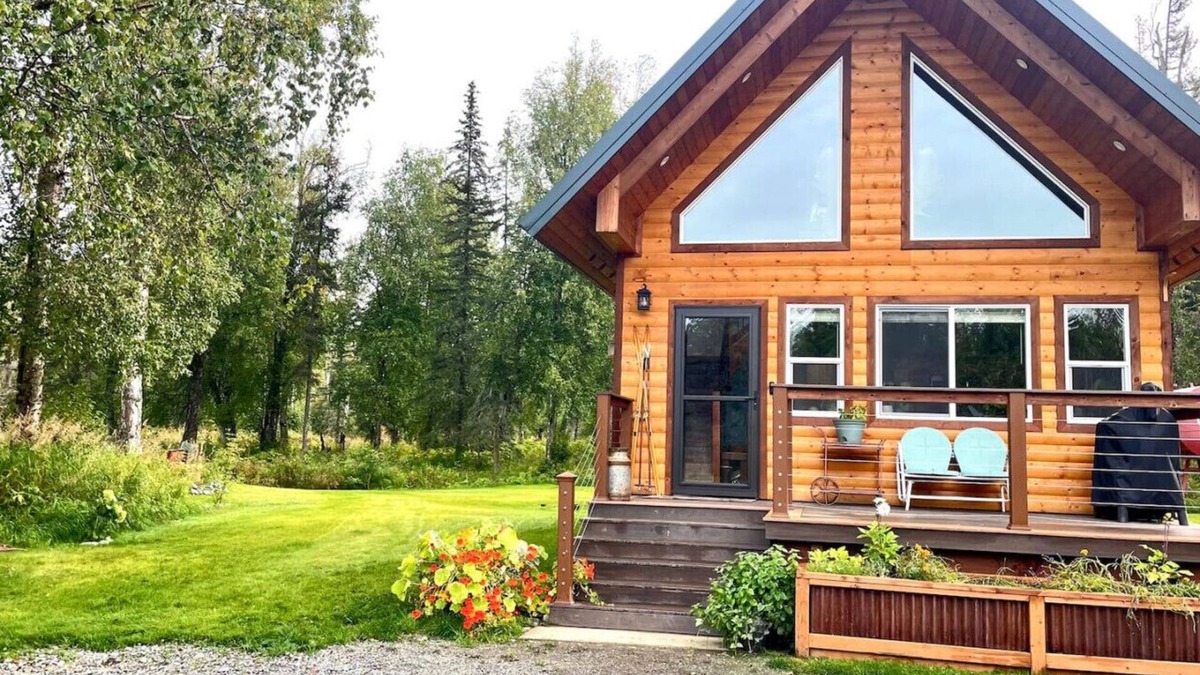 Fishhook Apartment | Hatcher Pass-Little Susitna Hideaway