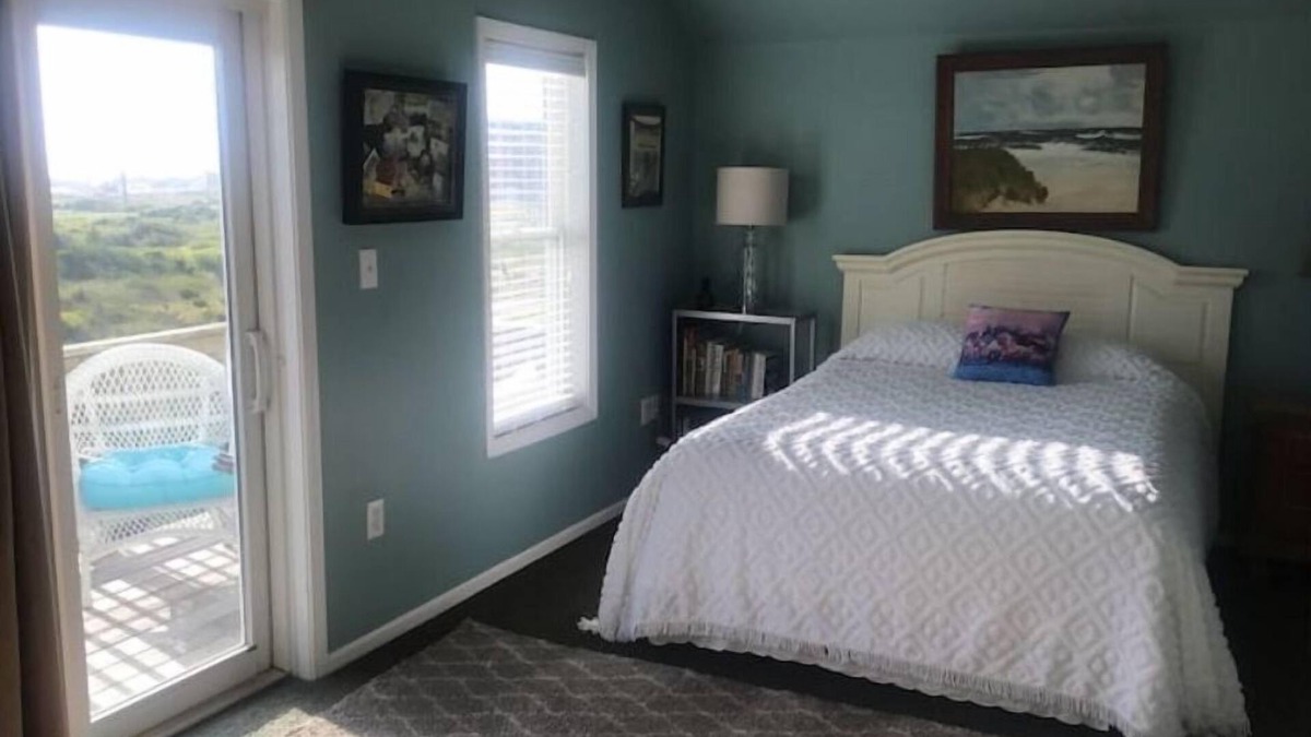 Hatteras Apartment | Hatteras Village w/Water Views *Southside * 1
