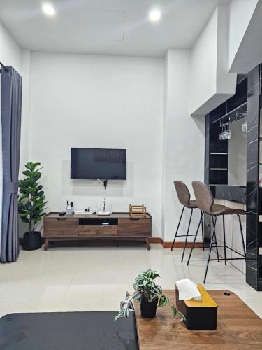 Khlong Hae House | Hatyai Luxe Stay