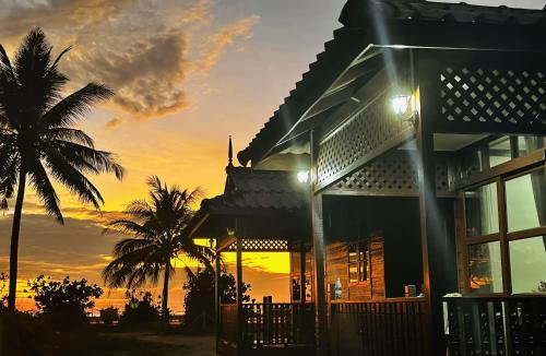 Kampung Ulu Takir House | HAURA Homestay Seberang Takir BBQ