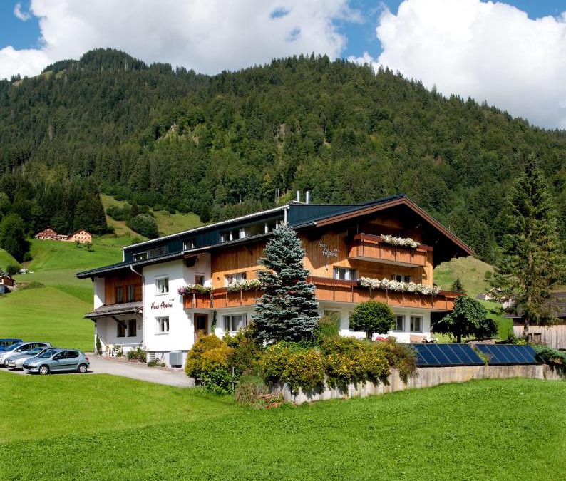 Au House | Haus Alpina