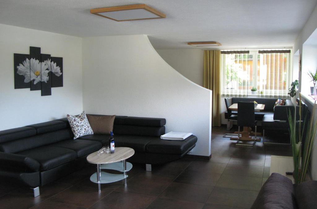 Ried im Oberinntal Apartment | Haus am See