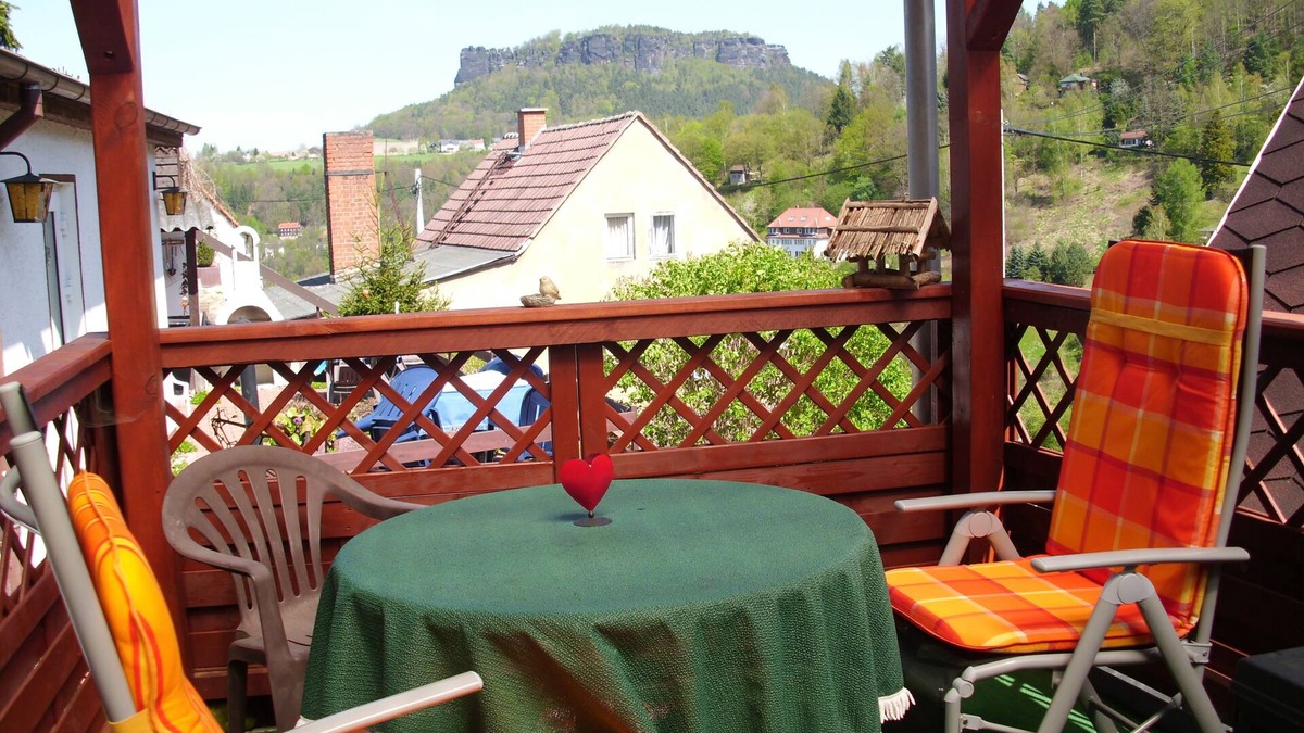 Pfaffendorf House | Haus am Stein - in the middle of Saxon Switzerland in Königstein near FeWo