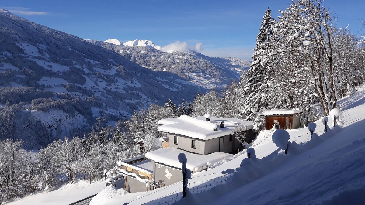 Distelberg Ski Chalet | Haus am Waldrand