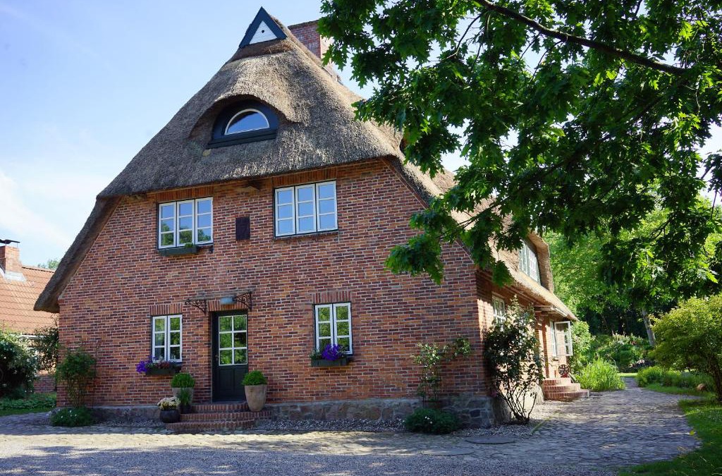 Wrohe Apartment | "Haus auf dem Berg"