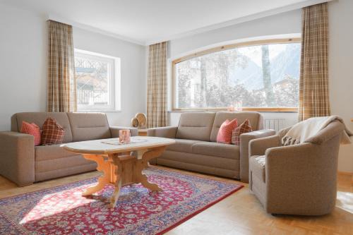 Graen House | Haus Capella