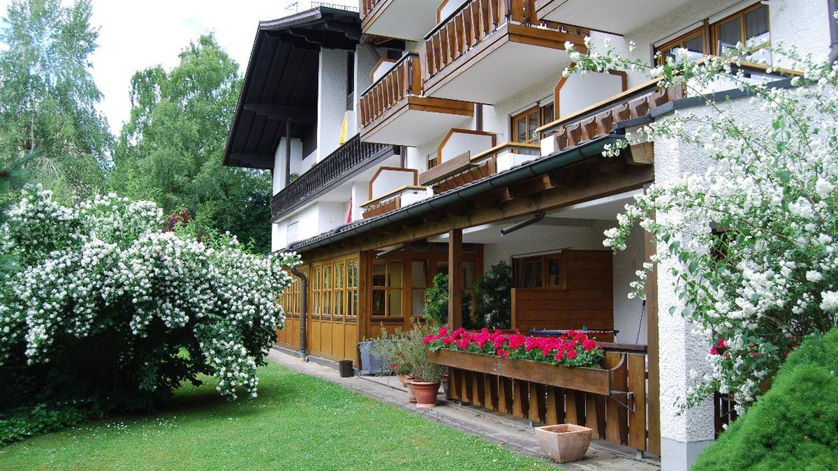 Safferstetten House | Haus Carola