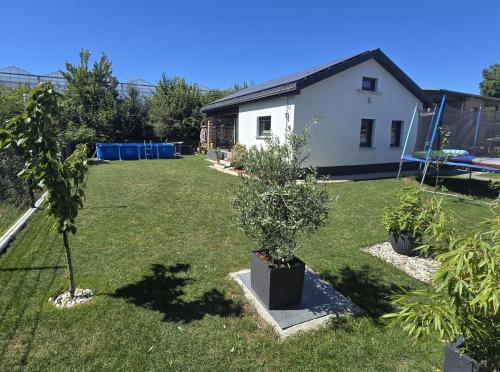 Omsewitz House | Haus Dresden, Pool, Garten, Terrasse, familienfreundlich