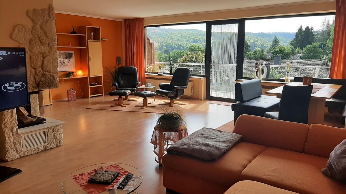 Heiligenkirchen House | "Haus Falkenburgblick" up to 9 persons Detmold, Teutoburg Forest with top view