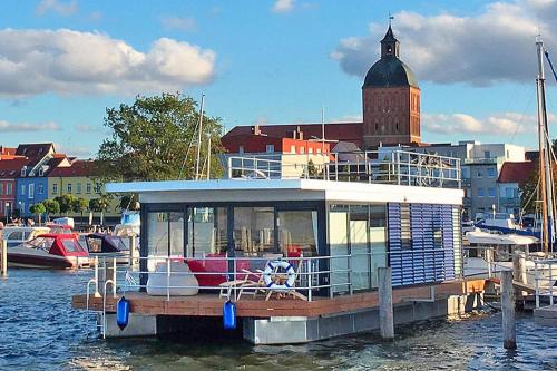 Ribnitz-Damgarten Boat Rental | Haus in Ribnitz Damgarten for 3 Personen, cleaning included