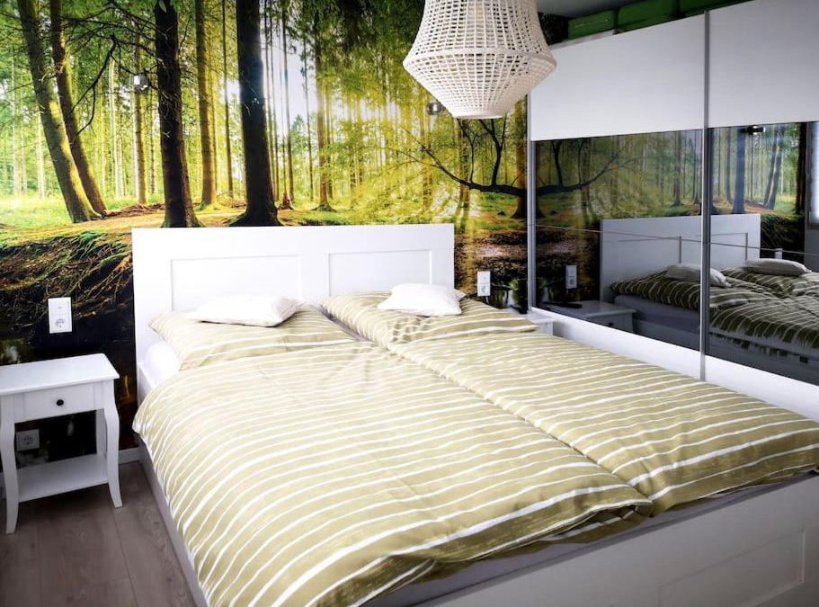 Feriendorf Hennesee House | Haus JULIA direkt am Hennesee mitten im Sauerland