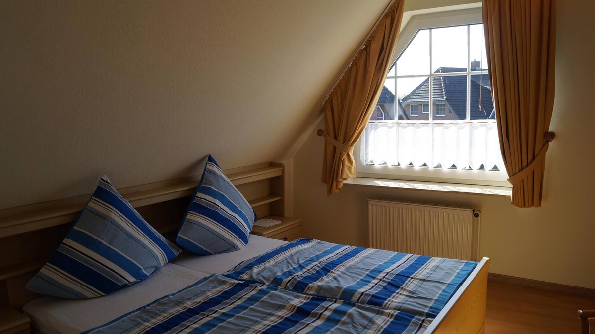 Westerwisch Apartment | Haus Katharina 1 - Holiday apartment in Cuxhaven for up to 4 people