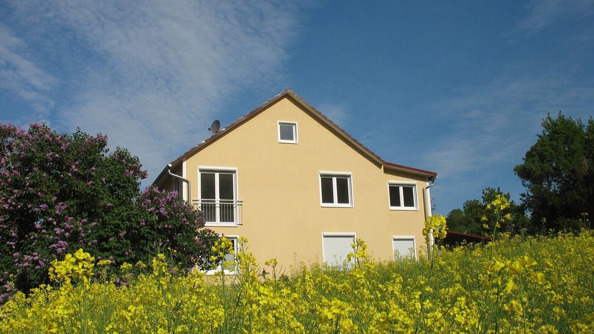 Edertal Apartment | Haus Landlust 72sqm-Edersee-Nationalpark Kellerwald - plenty of space to relax
