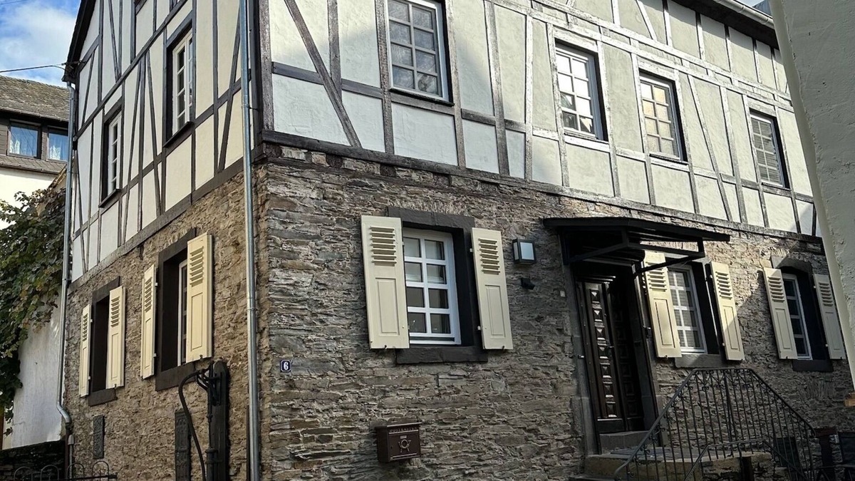 Neef House | Haus Moselflair - Completely renovated with old charm - Infrared sauna
