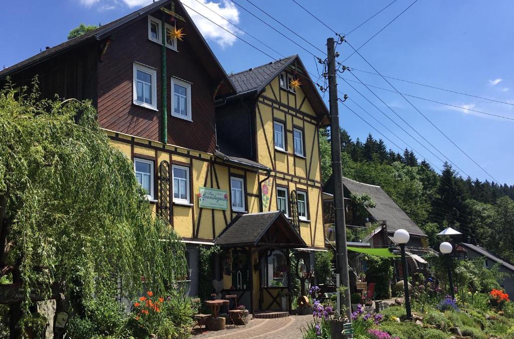 Neuhaus am Rennweg Apartment | Haus Rennsteigrose