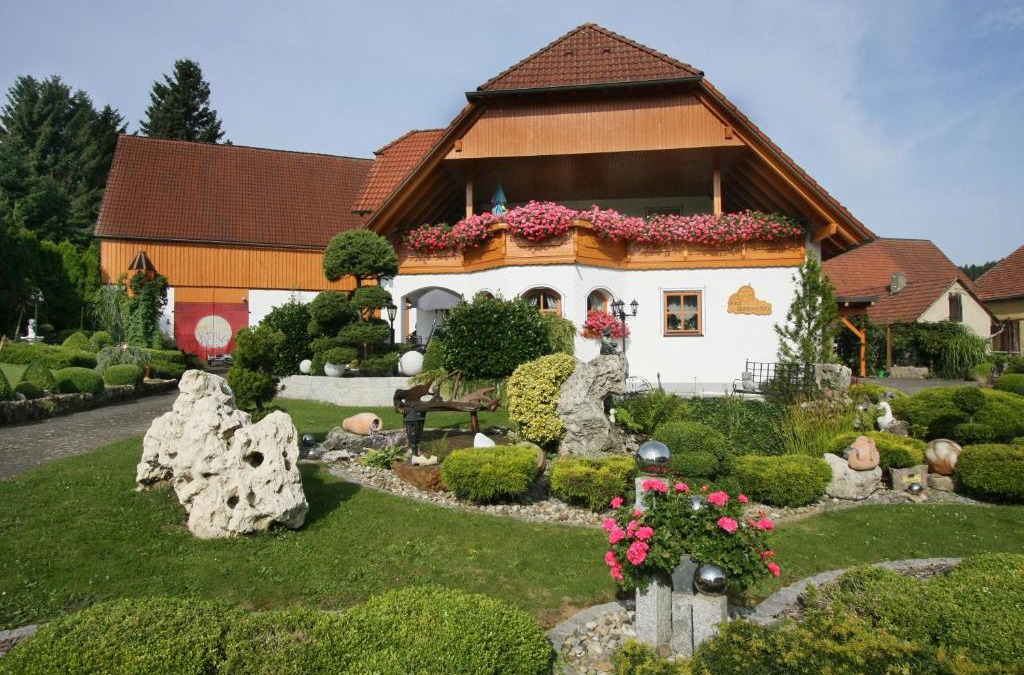 Goessweinstein Apartment | Haus Sonnenschein