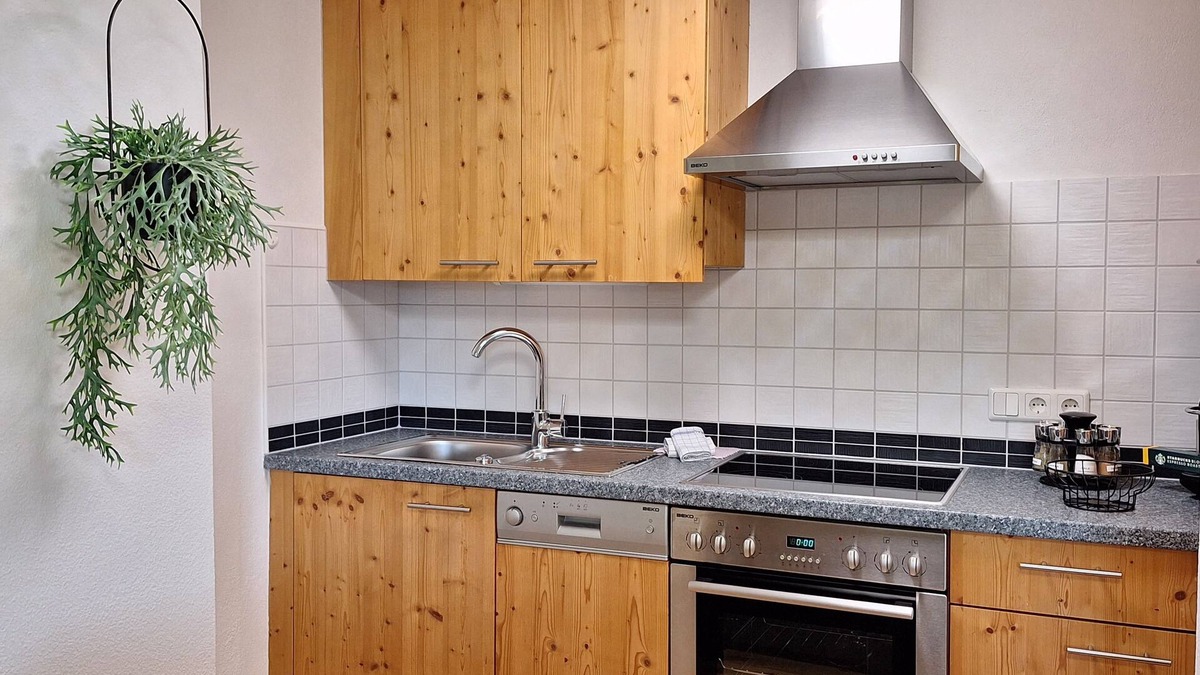 Soell House | Haus Sunrise : Ferienhaus bis 12 Pers. mit Sauna, Nähe der Talstation Scheffau