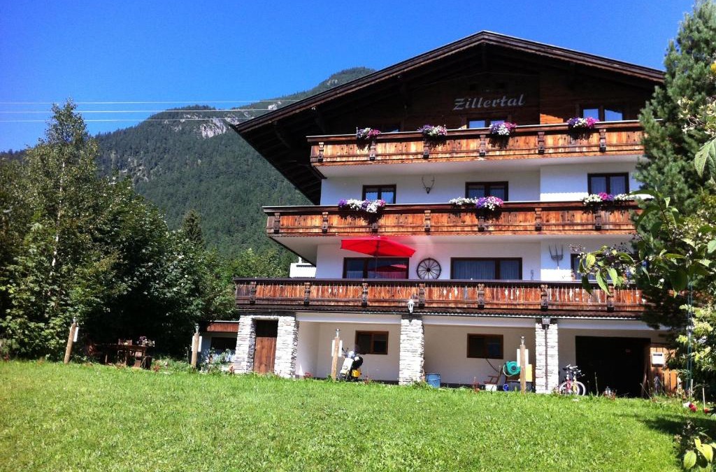 Buchau House | Haus Zillertal am Achensee