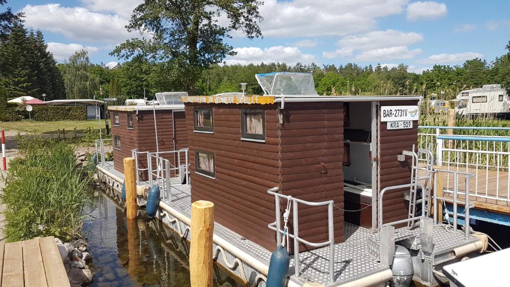 Krakow am See Boat Rental | Hausboot Krakow am See Forelle 1 und 2